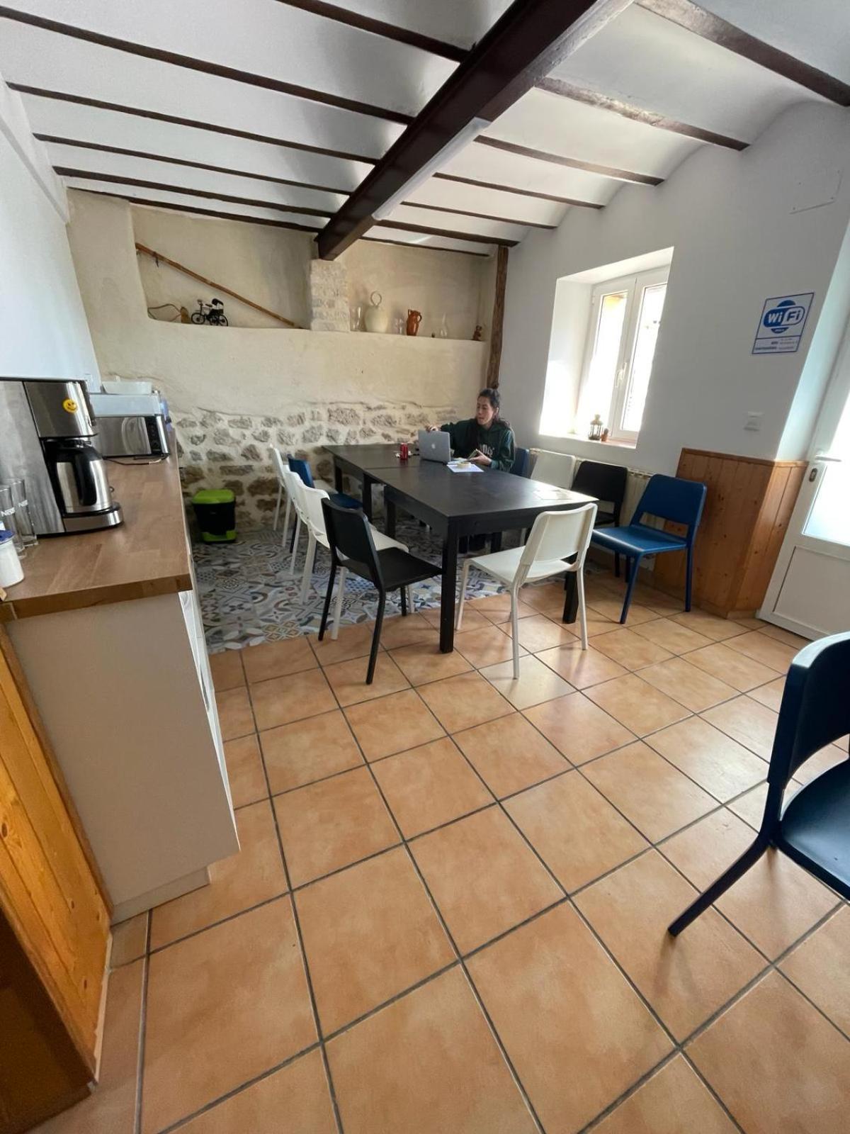 Albergue El Alfar/Pilgrim Hostel Hornillos del Camino Extérieur photo