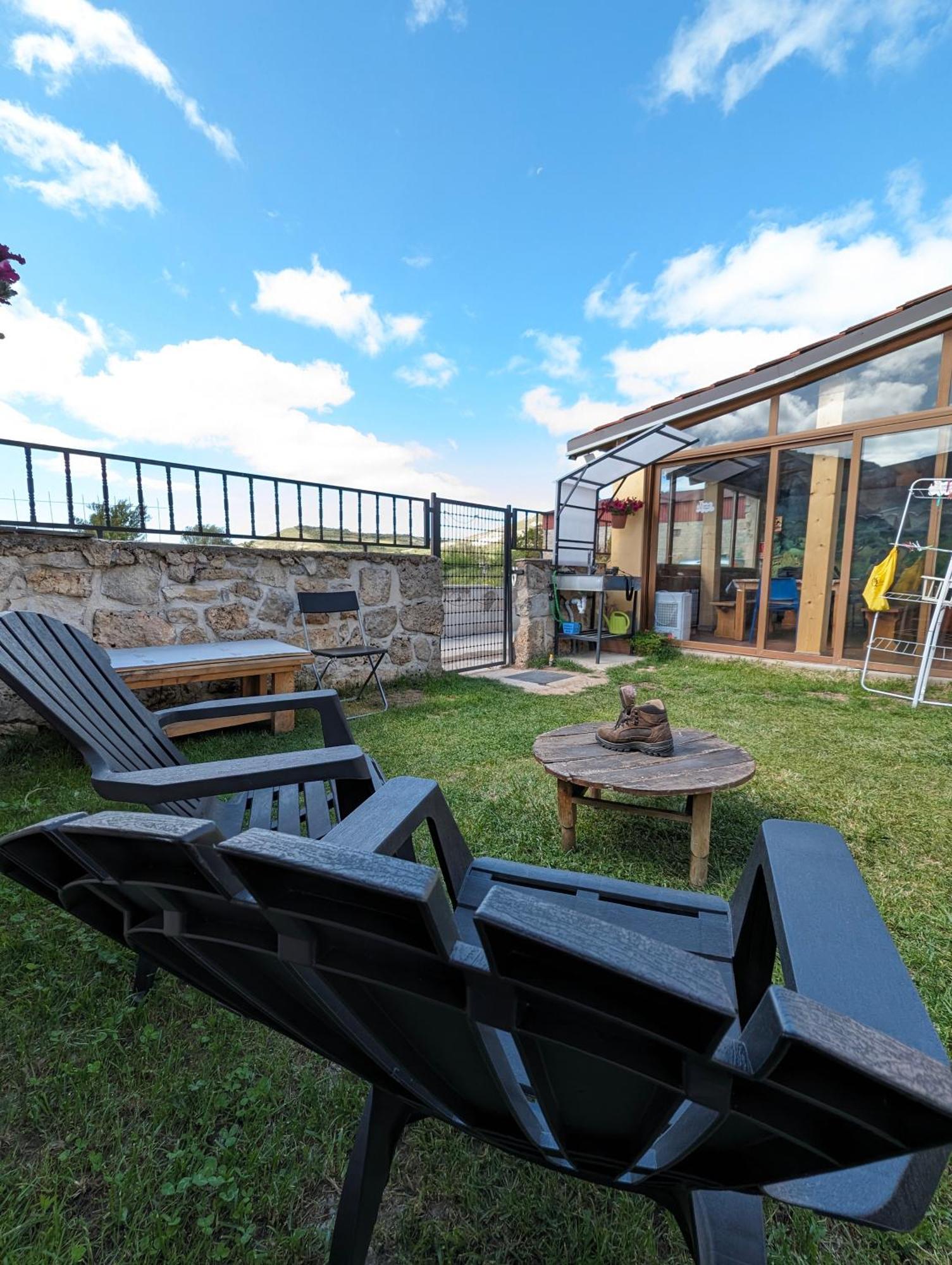Albergue El Alfar/Pilgrim Hostel Hornillos del Camino Extérieur photo