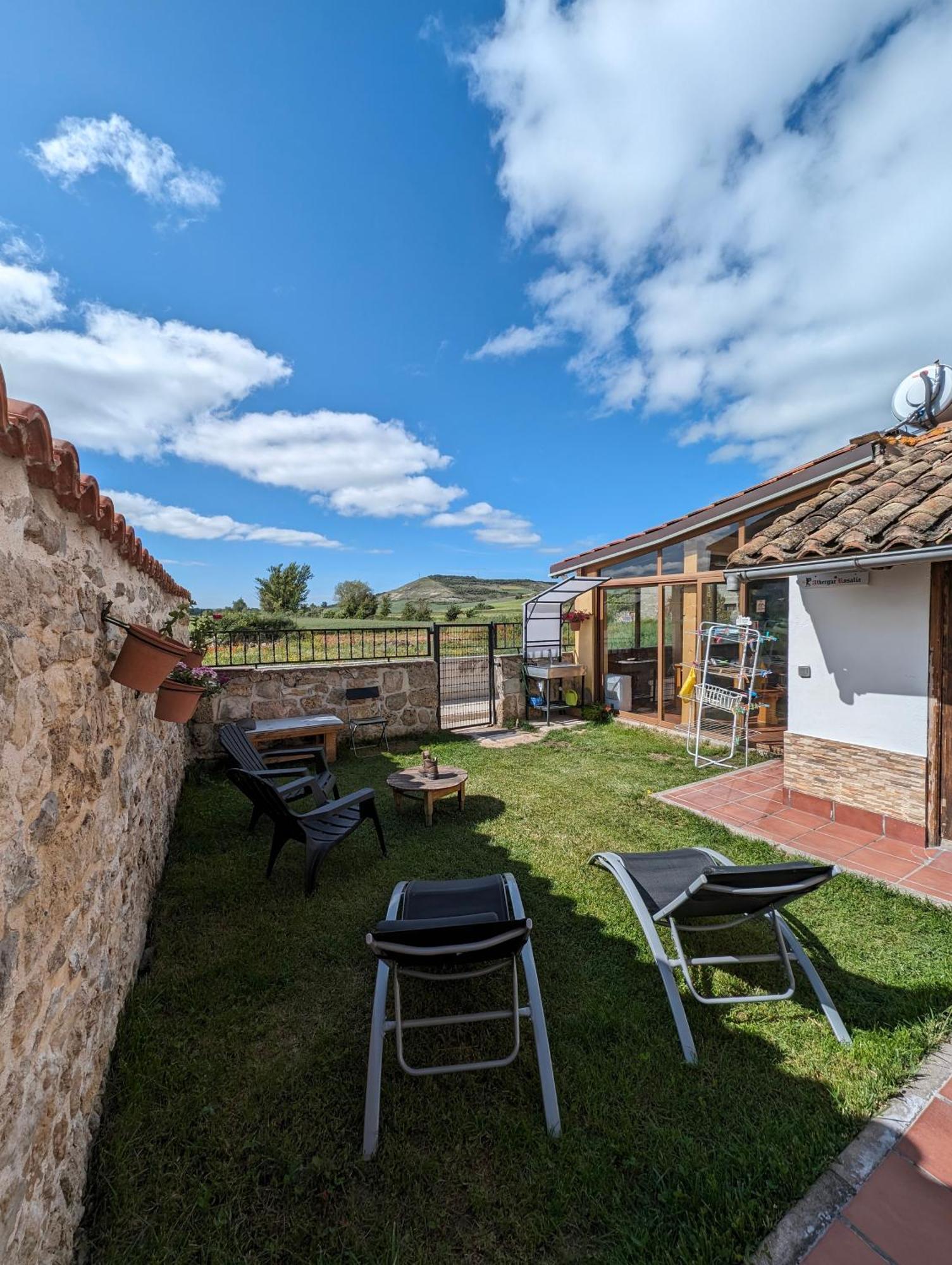 Albergue El Alfar/Pilgrim Hostel Hornillos del Camino Extérieur photo
